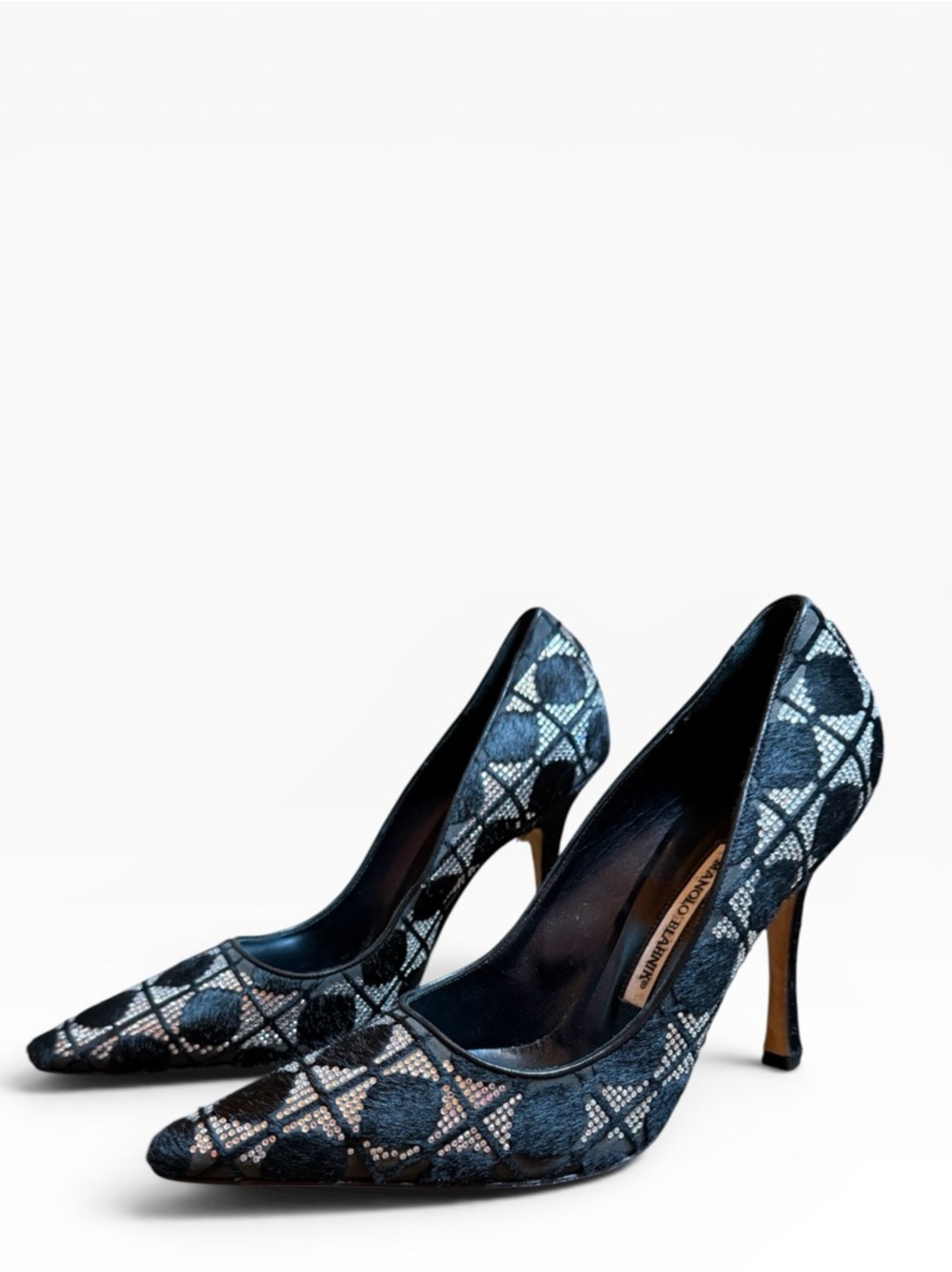 MANOLO BLAHNIK Black Diamond Mesh Overlay Suede Stiletto Pumps  EU 40 US 10